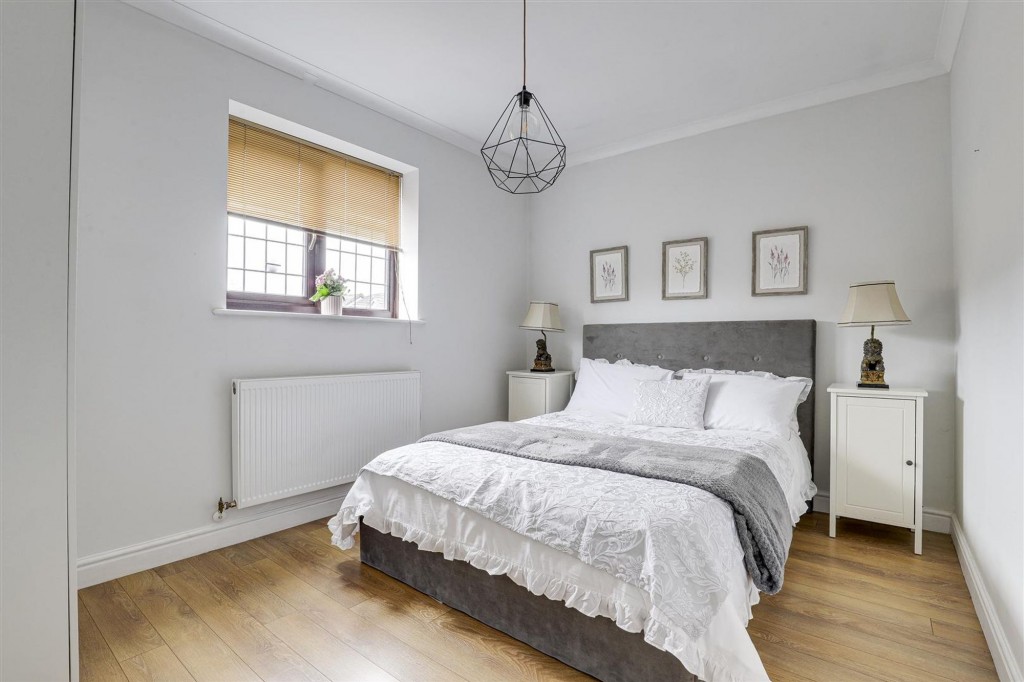 Hallfields, Edwalton, NG12