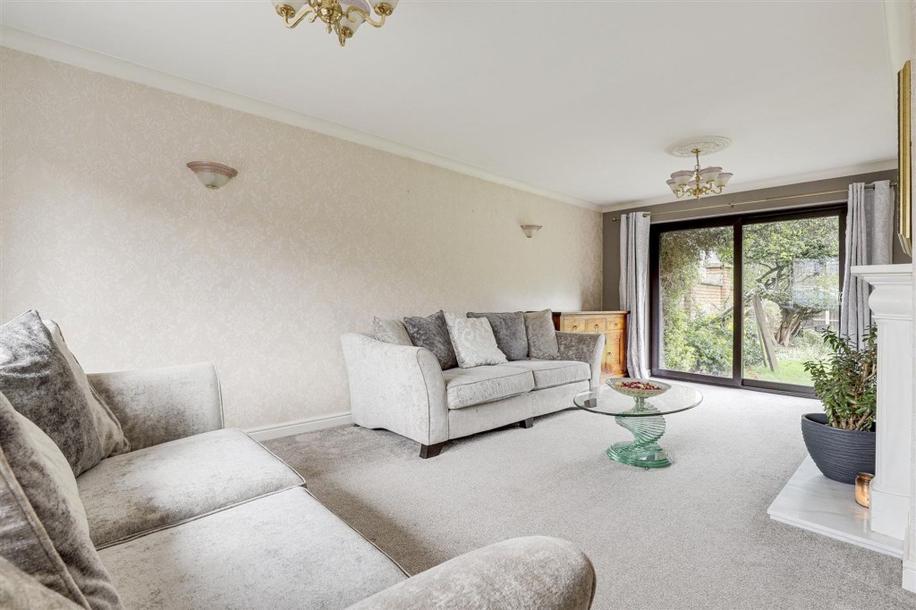 Hallfields, Edwalton, NG12