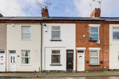 Queen Street, Hucknall, NG15