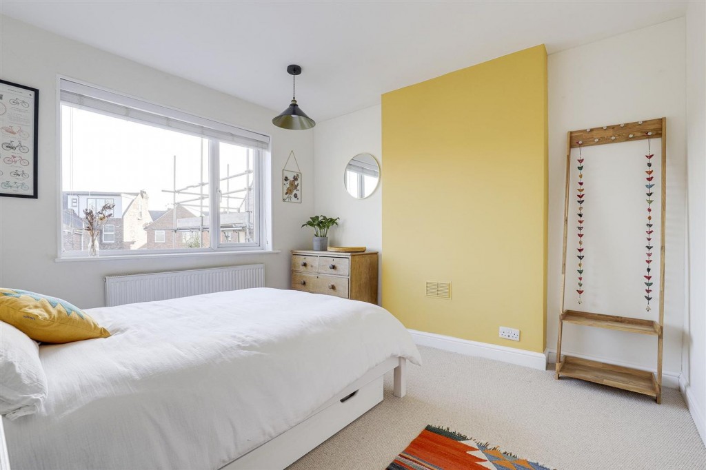 Loughborough Road, West Bridgford, NG2