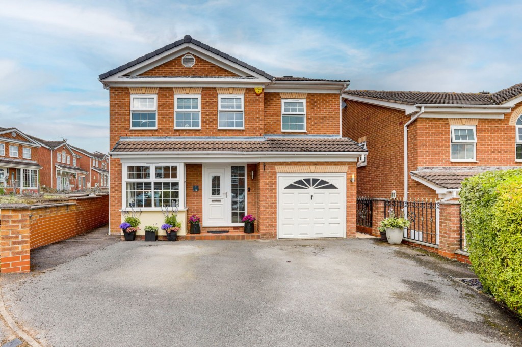 Larch Close, Arnold, NG5