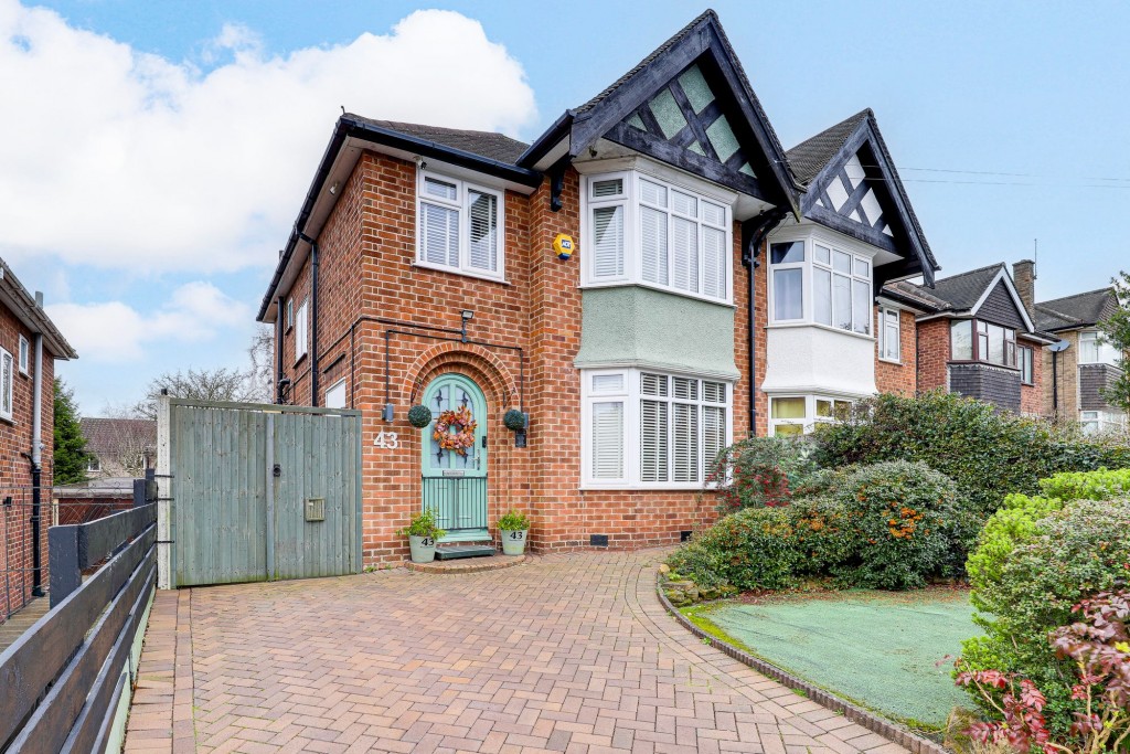 Burnside Drive, Bramcote, NG9