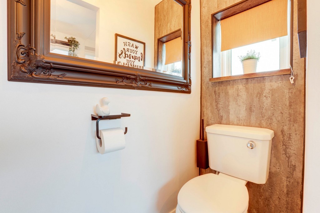 Burnside Drive, Bramcote, NG9