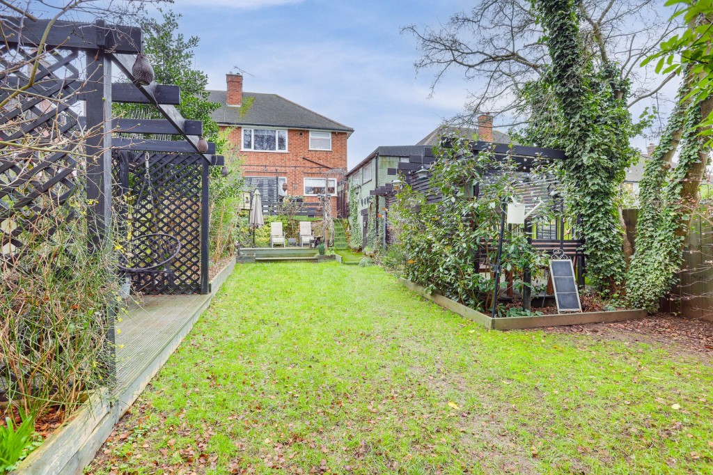 Burnside Drive, Bramcote, NG9