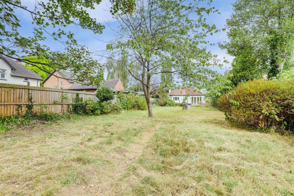 Radcliffe Road, West Bridgford, NG2