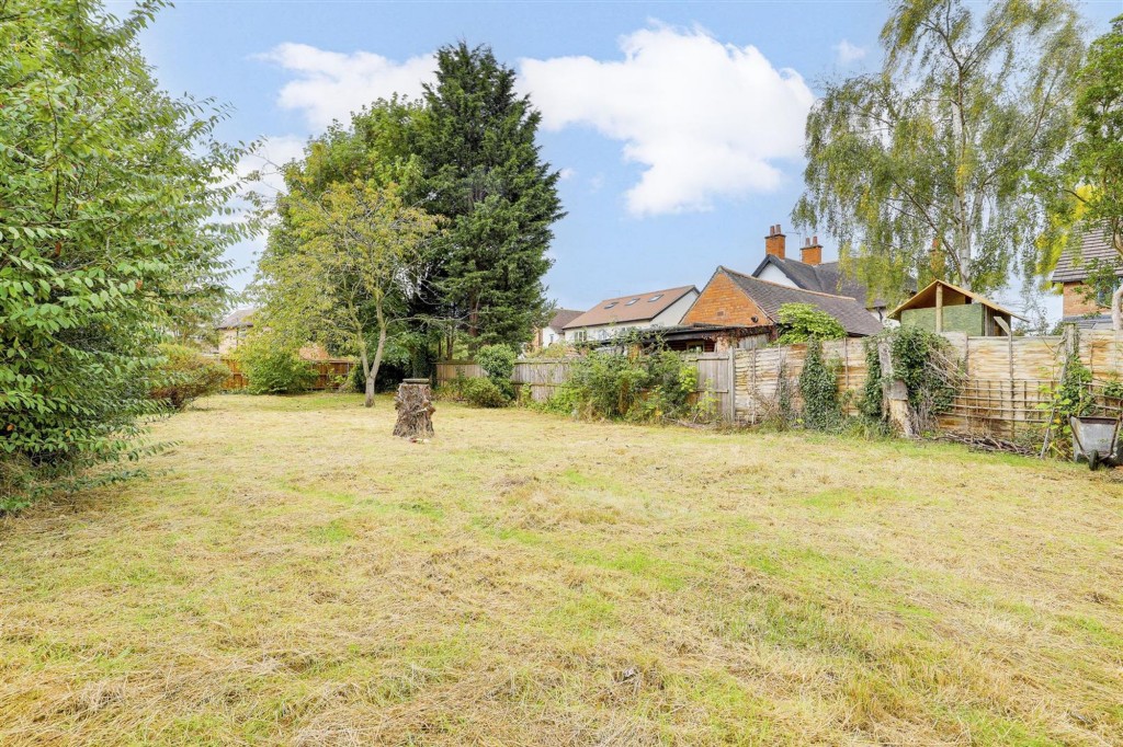 Radcliffe Road, West Bridgford, NG2