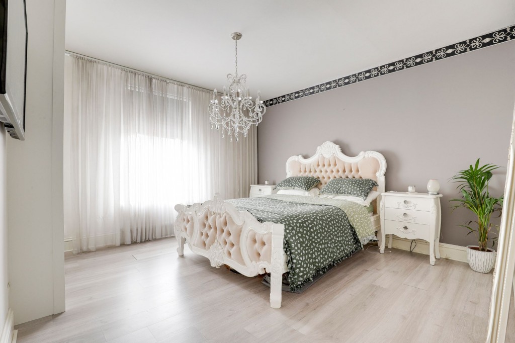 Vale Road, Colwick, NG4