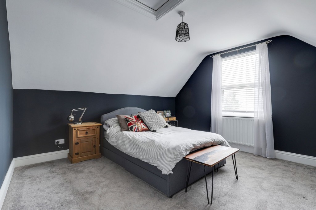 Vale Road, Colwick, NG4