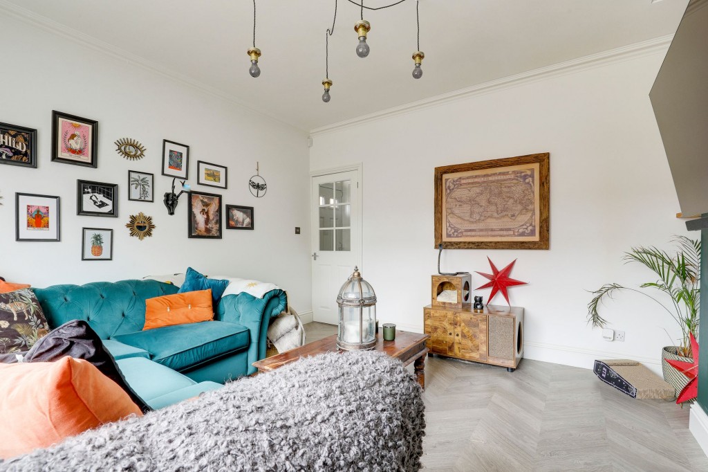 Vale Road, Colwick, NG4