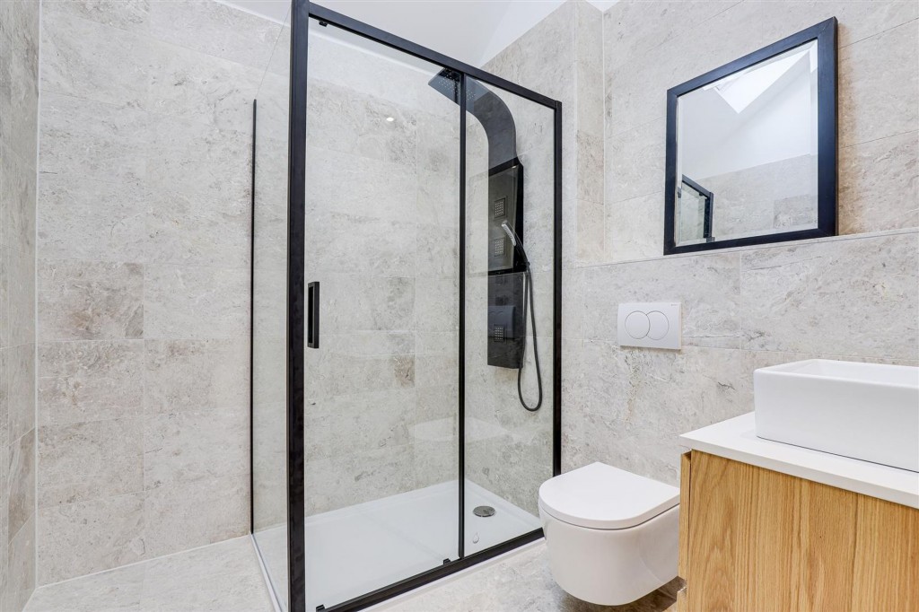 Leonard Avenue, Nottingham, NG5