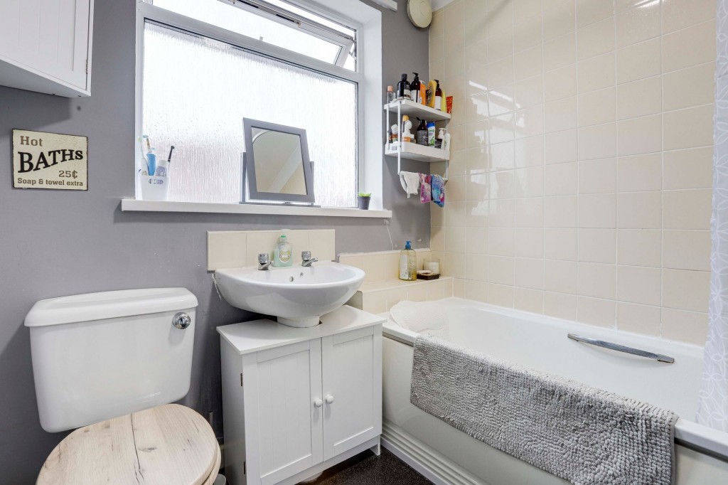 Worrall Avenue, Arnold, NG5