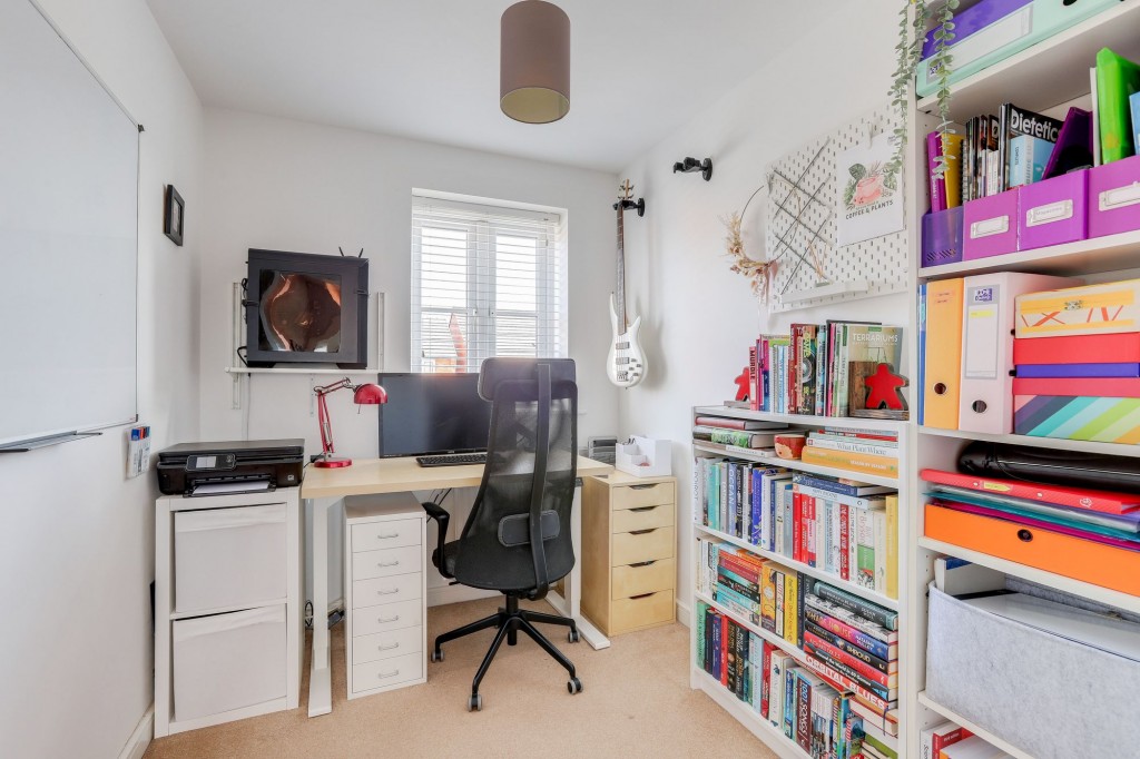 Sturmer Way, Nottingham, NG8