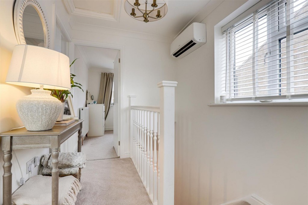 Davidson Close, Arnold, NG5