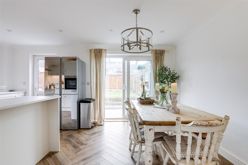 Davidson Close, Arnold, NG5