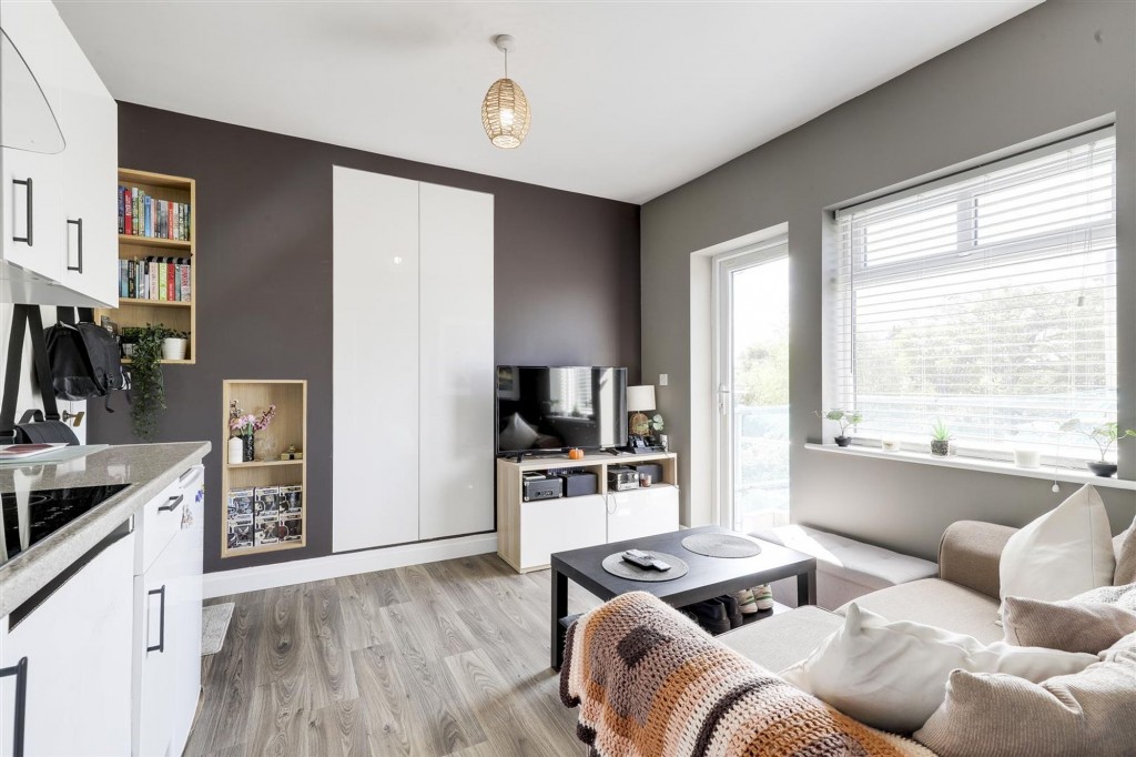 Derby Road, Long Eaton, NG10