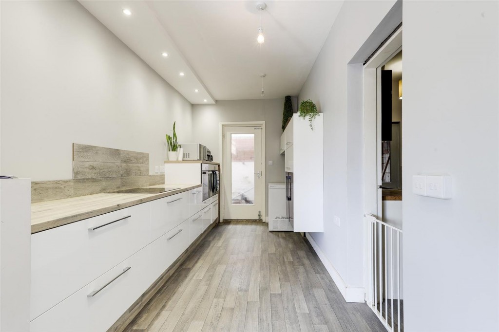 Derby Road, Long Eaton, NG10