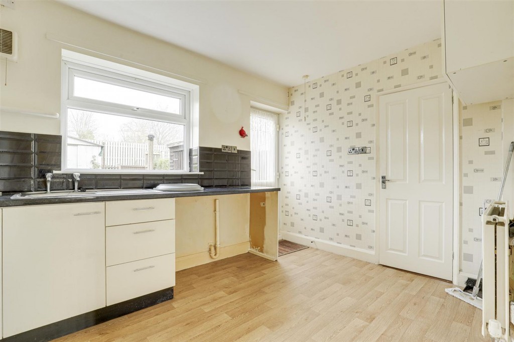 Heathfield Road, Nottingham, NG5