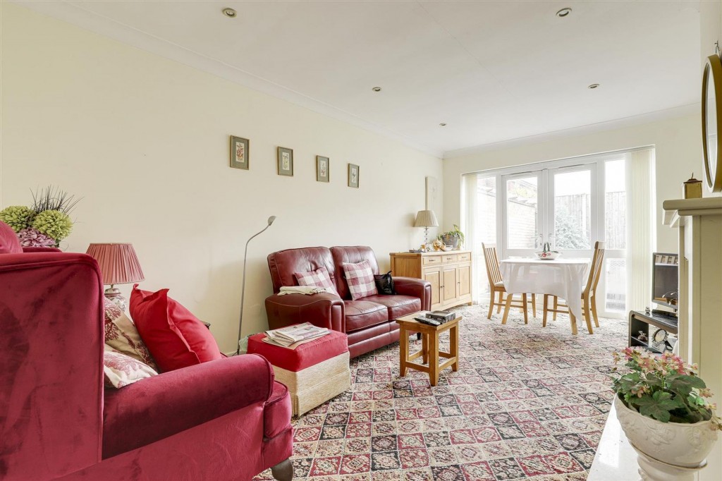 Appledorne Way, Arnold, NG5