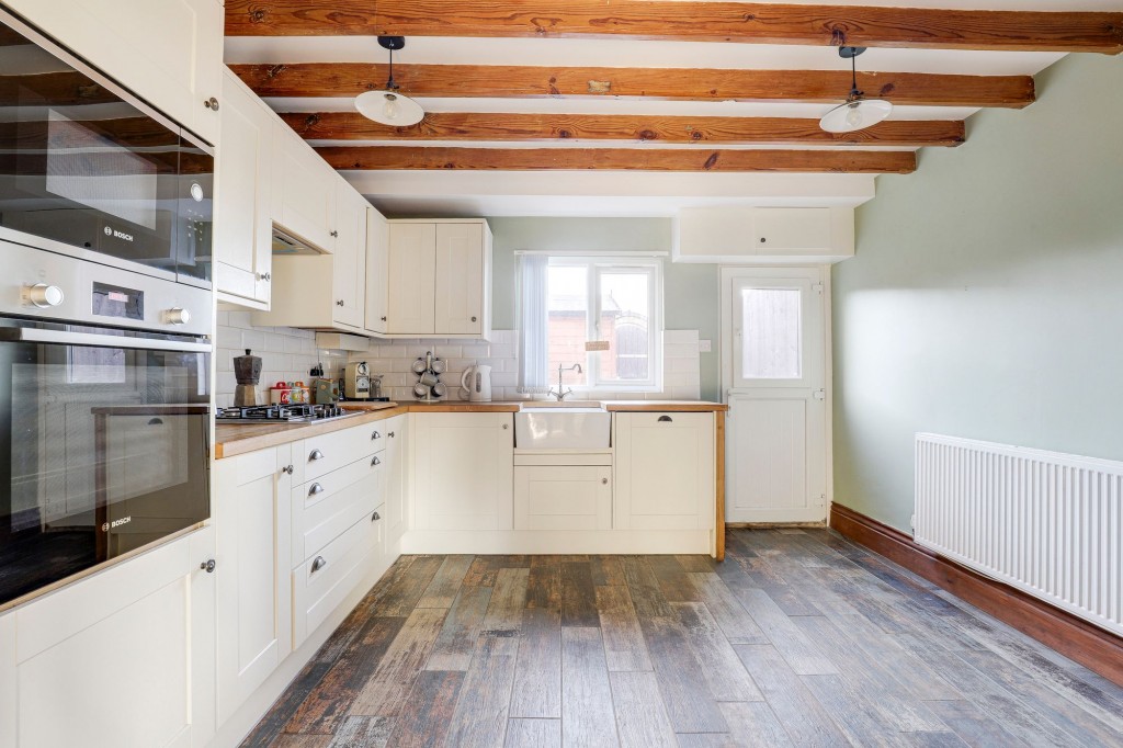 Tollerton Lane, Tollerton, NG12