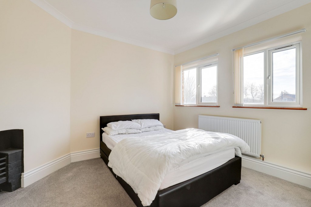 Tollerton Lane, Tollerton, NG12