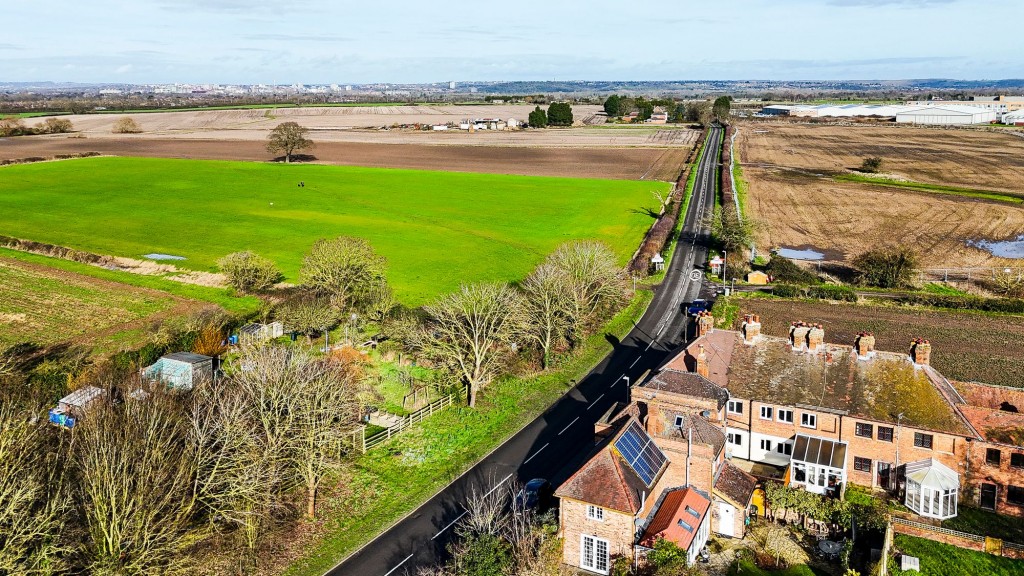 Tollerton Lane, Tollerton, NG12