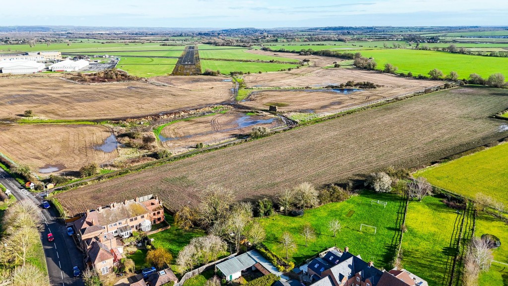 Tollerton Lane, Tollerton, NG12