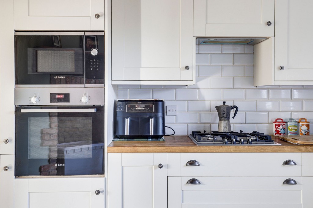 Tollerton Lane, Tollerton, NG12