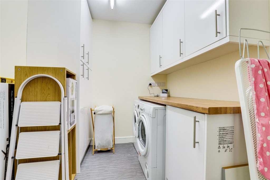 Poets Close, Hucknall, NG15