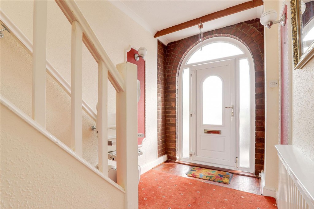 Nuthall Road, Nottingham, NG8