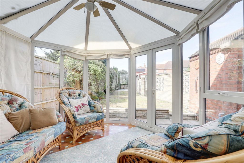 Nuthall Road, Nottingham, NG8