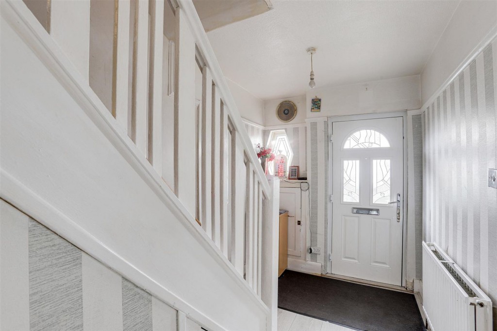 Dovedale Road, Nottingham, NG3