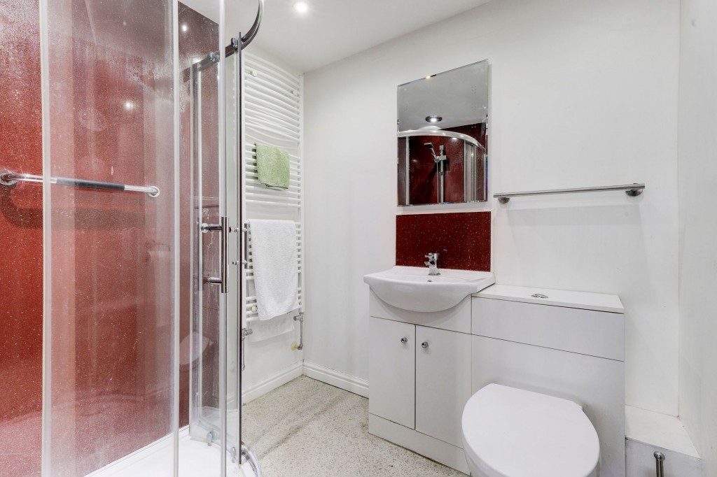 Abbotsbury Close, Nottingham, NG5