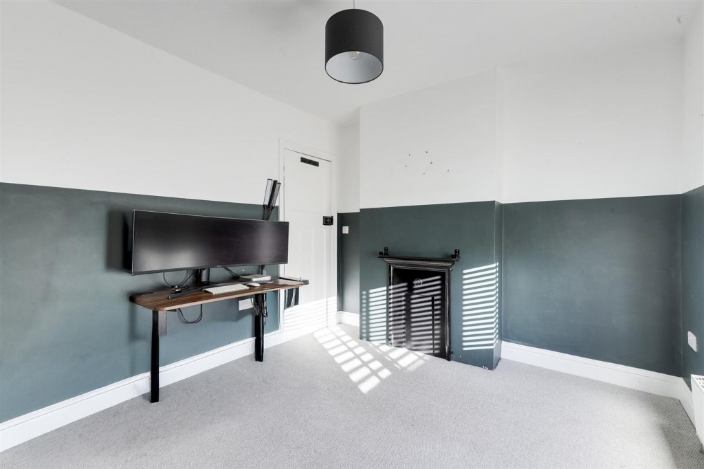 Ratcliffe Street, Eastwood, NG16