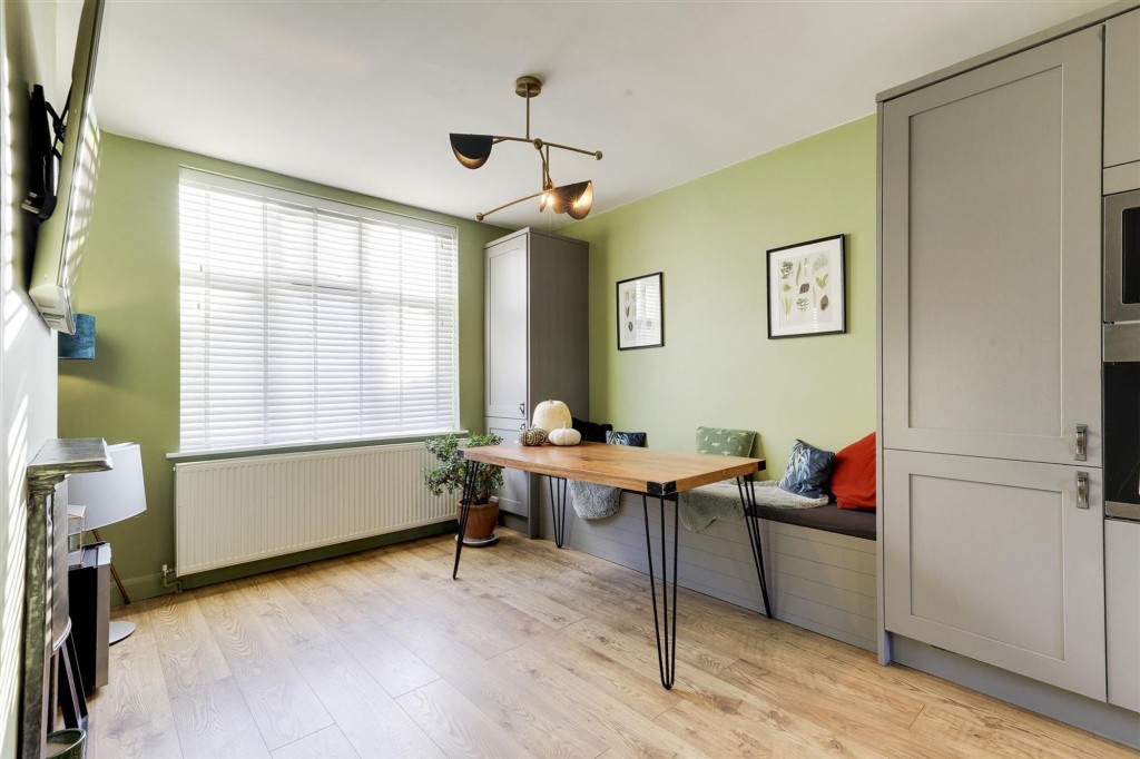 Ratcliffe Street, Eastwood, NG16