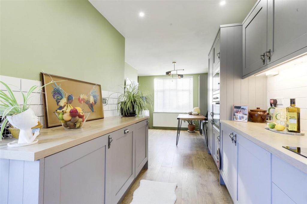 Ratcliffe Street, Eastwood, NG16