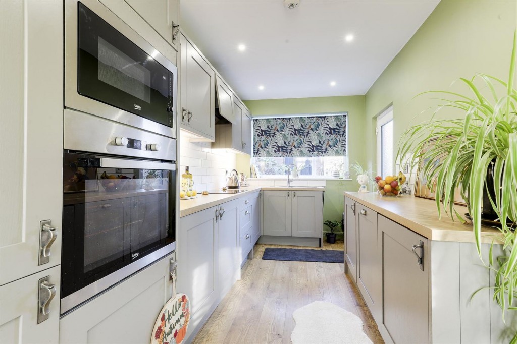 Ratcliffe Street, Eastwood, NG16