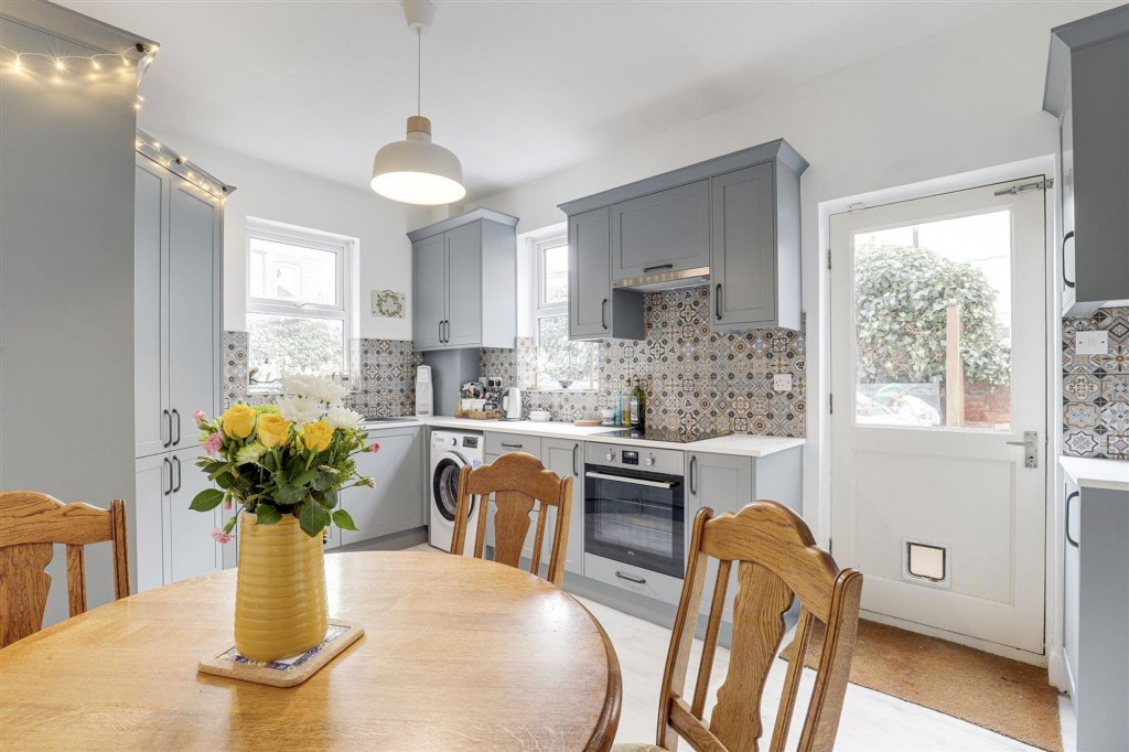 Walton Street, Long Eaton, NG10