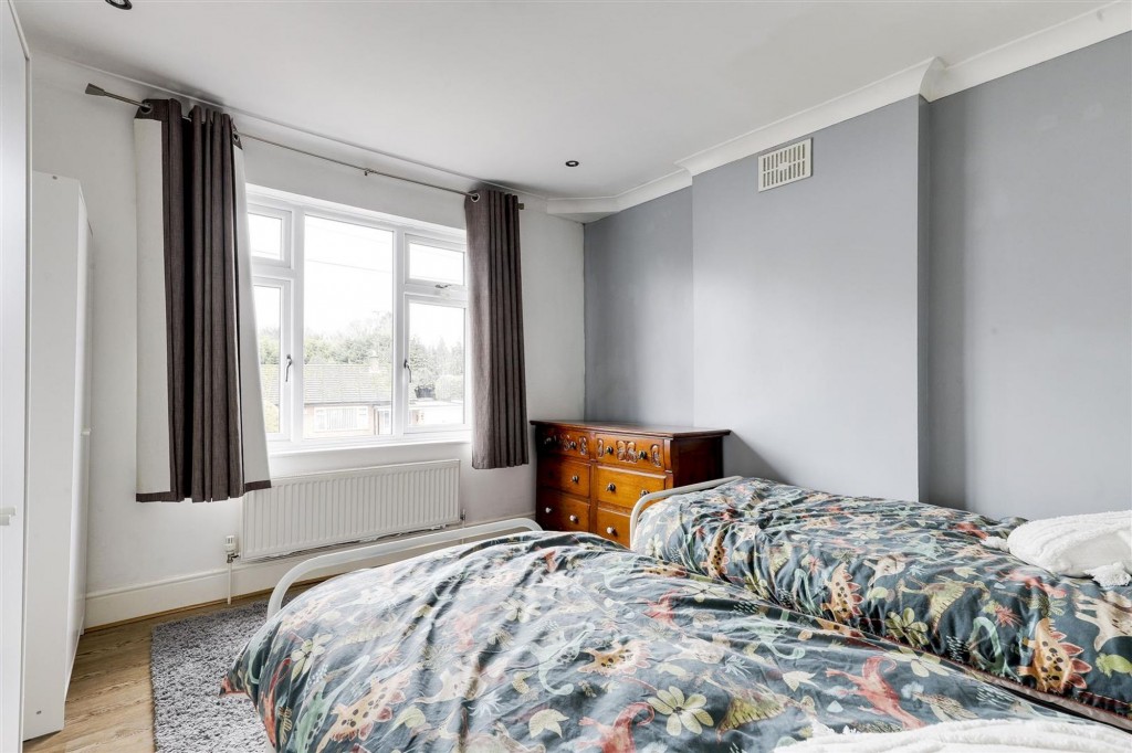 Main Road, Gedling, NG4