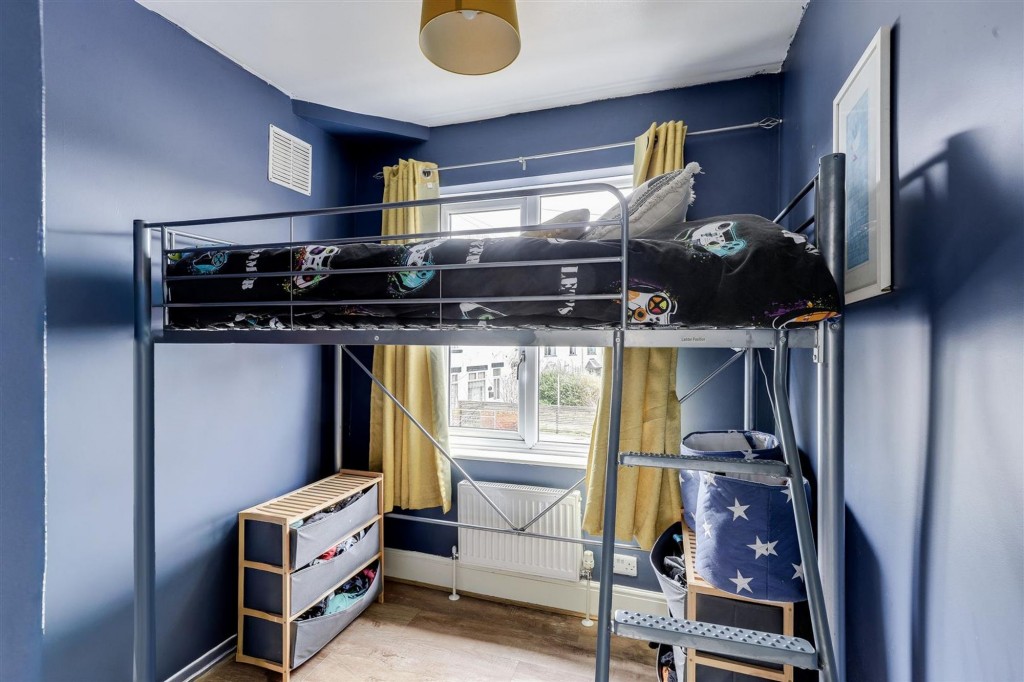 Main Road, Gedling, NG4