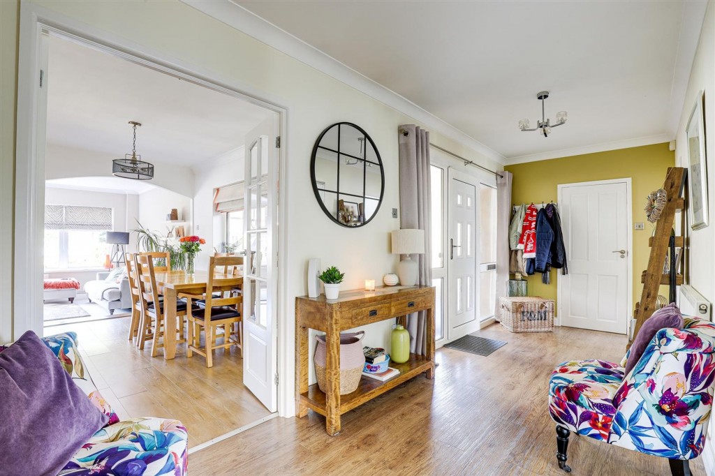 The Priors, Lowdham, NG14