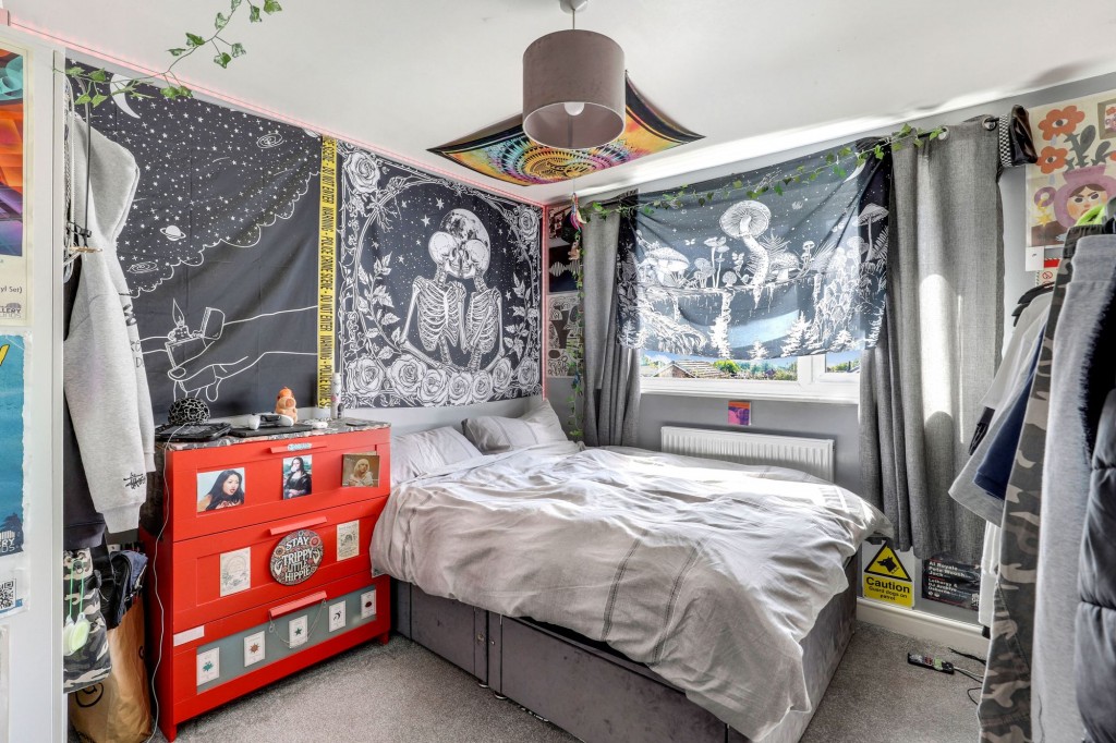 Dawlish Close, Hucknall, NG15