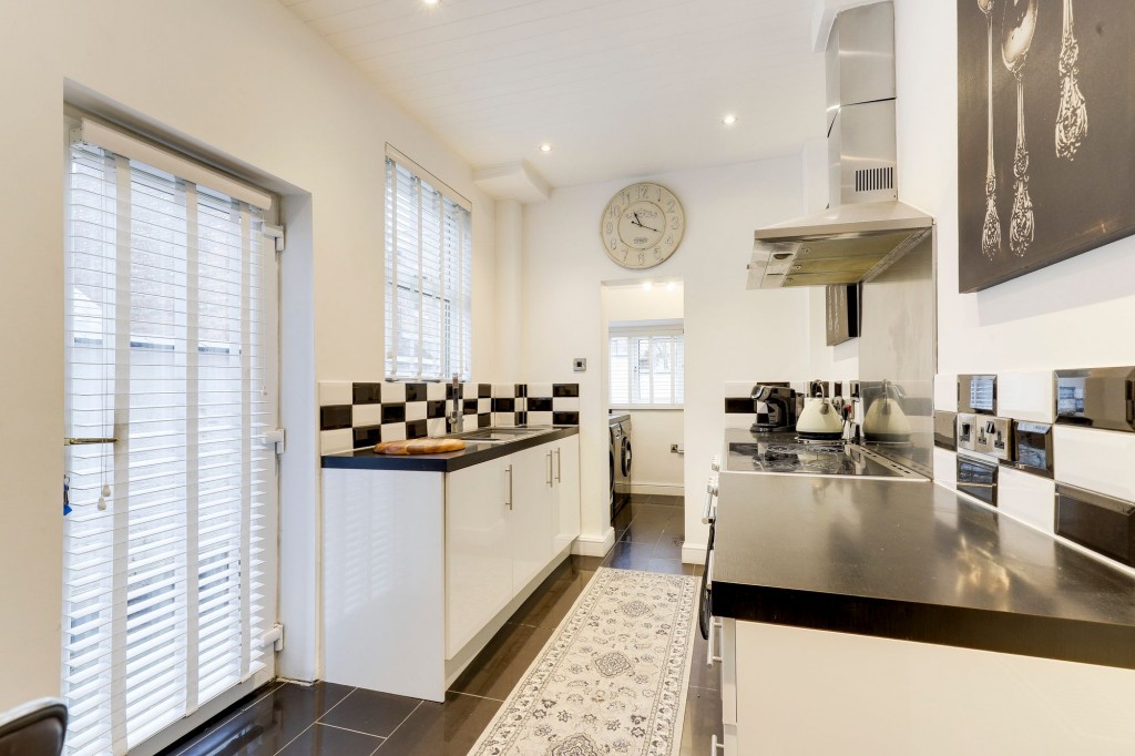 Doncaster Terrace, Nottingham, NG2