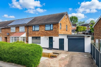 Newton Road, Gedling, NG4