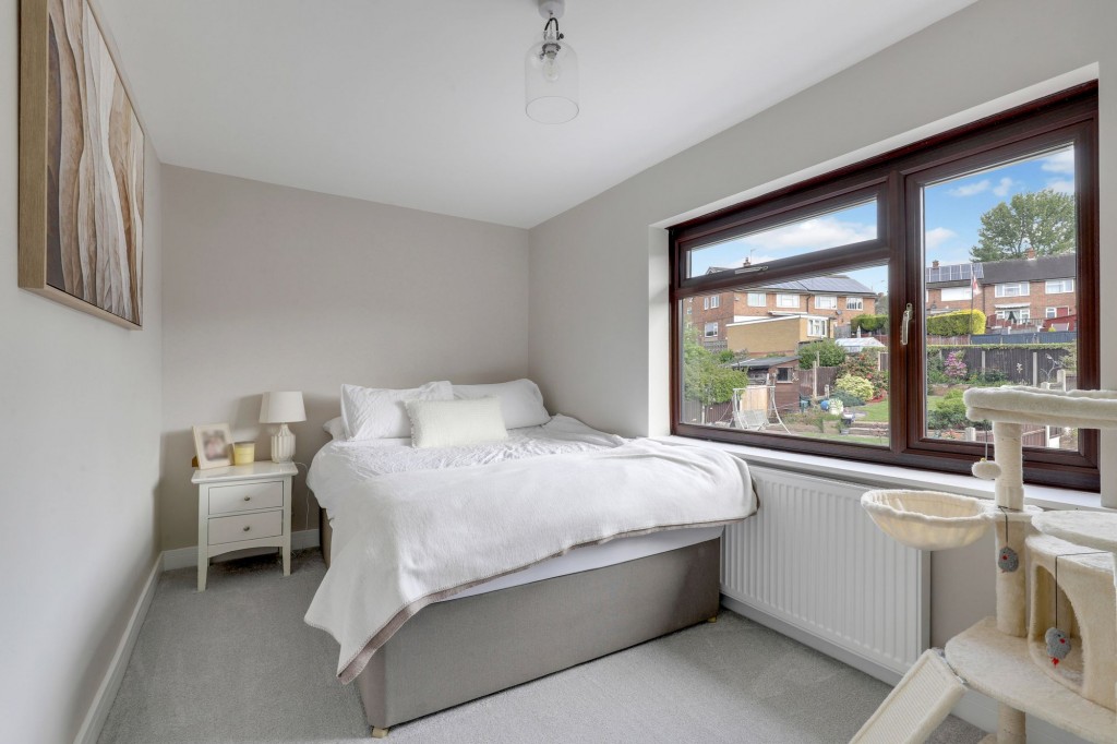 Newton Road, Gedling, NG4