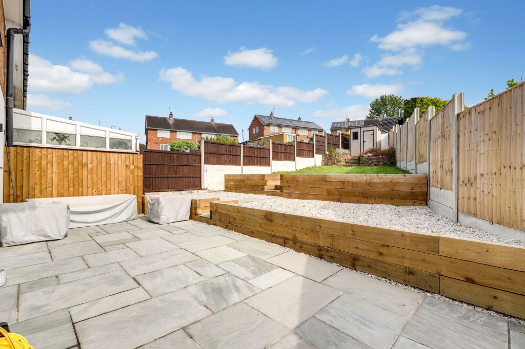 Newton Road, Gedling, NG4