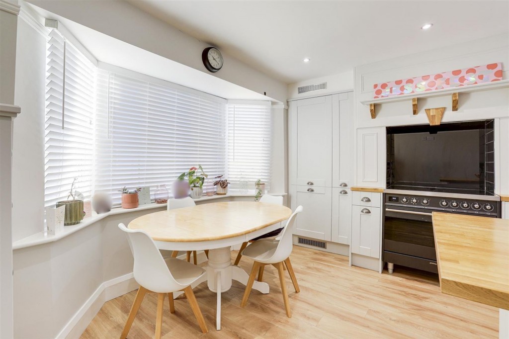 Station Road, Long Eaton, NG10