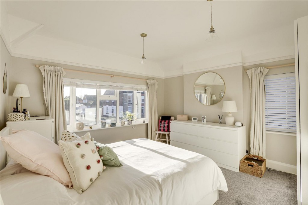 Station Road, Long Eaton, NG10