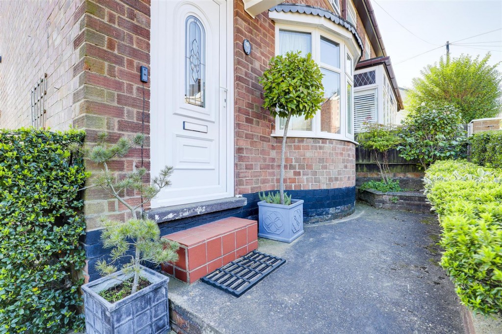 Moore Road, Mapperley, NG3