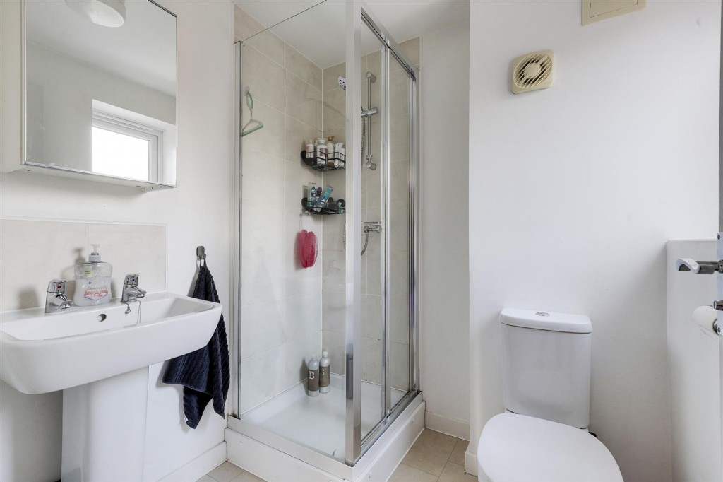 Lewis Crescent, Annesley, NG15