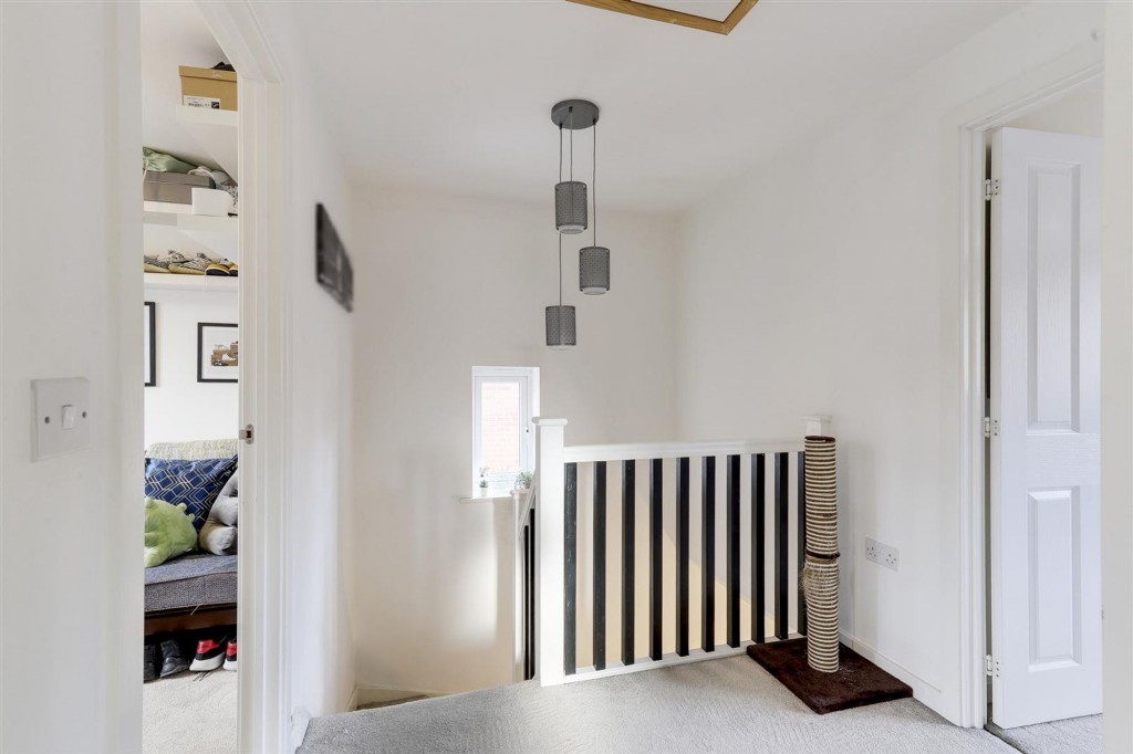 Lewis Crescent, Annesley, NG15